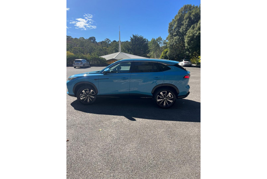 2025 MG HS AS33 Essence SUV Image 6