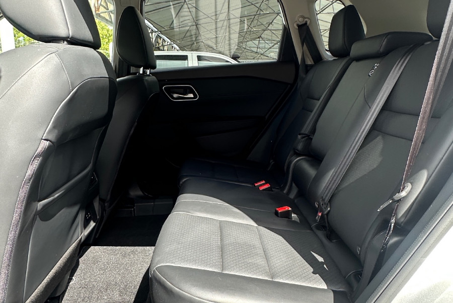 2024 Nissan X-Trail T33 ST-L SUV Image 11