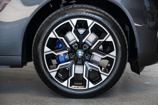 2026 BMW X3 G45 30e xDrive SUV image 25