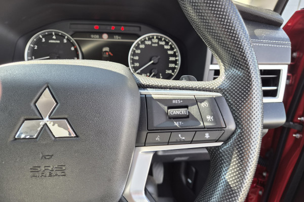 2022 MY22.5 Mitsubishi Outlander ZM ES SUV Image 19