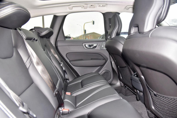 2026 Volvo XC60 UZ Ultra B5 Dark SUV Image 18