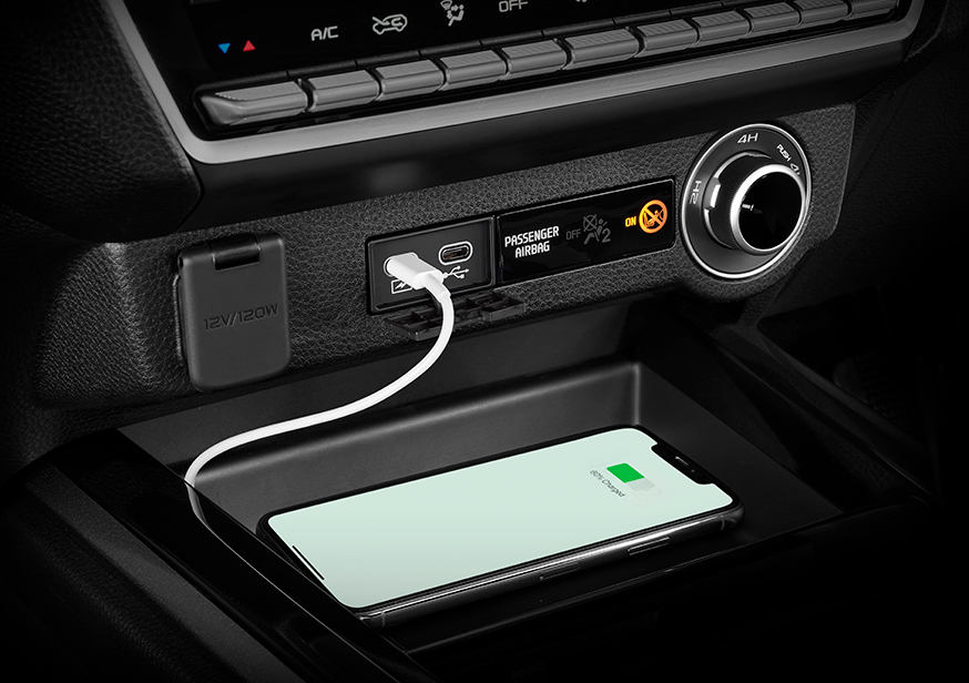 USB-C CHARGING Image