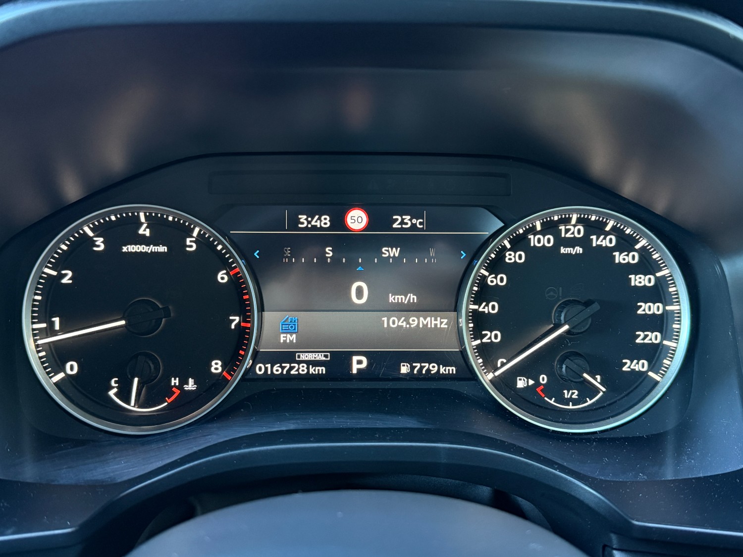 2023 MY24 Mitsubishi Outlander ZM LS SUV Image 24