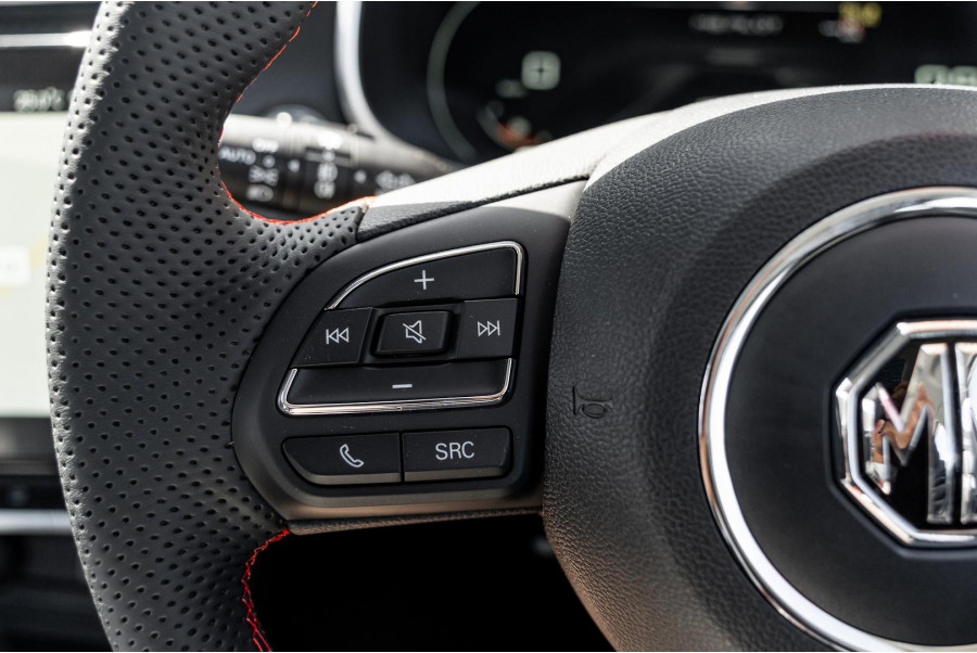2024 MG ZST S13 Essence SUV Image 17