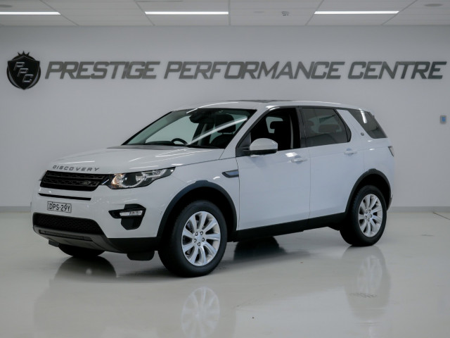 2015 MY16.5 Land Rover Discovery Sport L550 SD4 SE Suv Image 1
