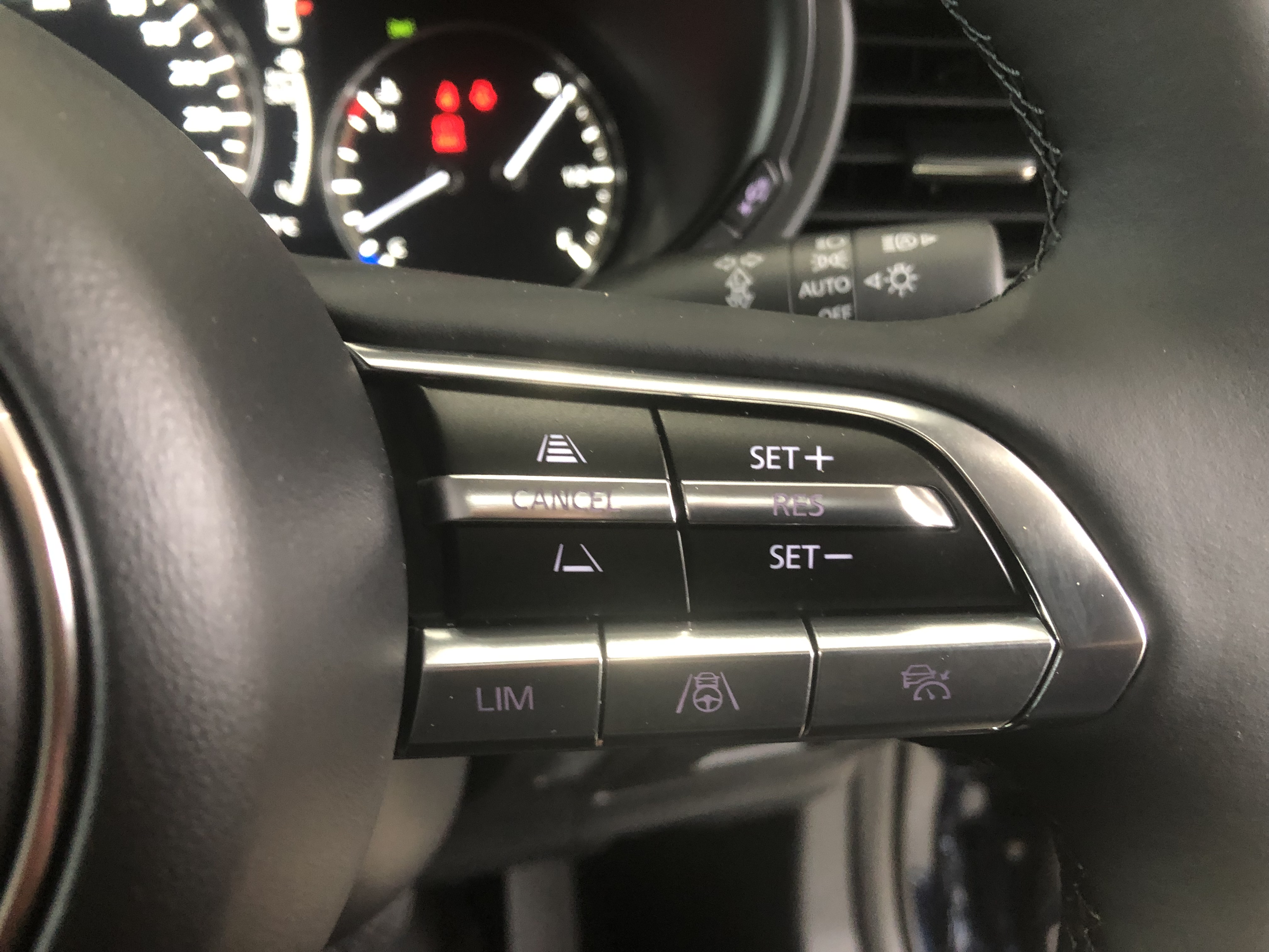 2025 MY24 Mazda CX-30 DM2W7A G25 Astina SUV Image 12