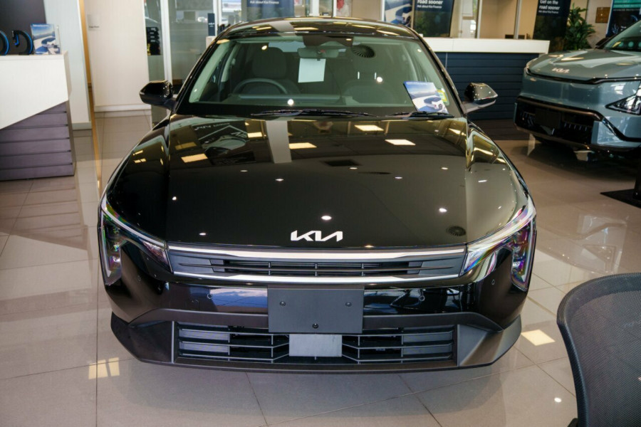 2025 MY26 Kia K4 CL4m Sport Hatch Image 3