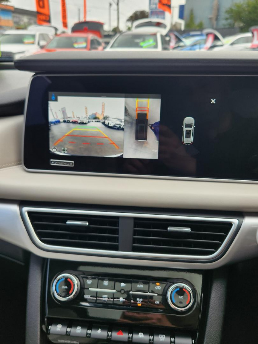 2023 Mahindra XUV700  AX7L SUV Image 20