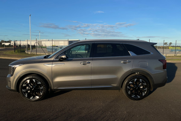 2026 Kia Sorento MQ4 PE GT-Line SUV Image 4