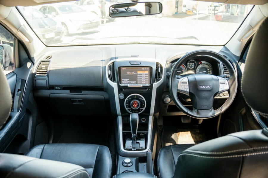 2017 Isuzu MU-X LS-T SUV Image 18