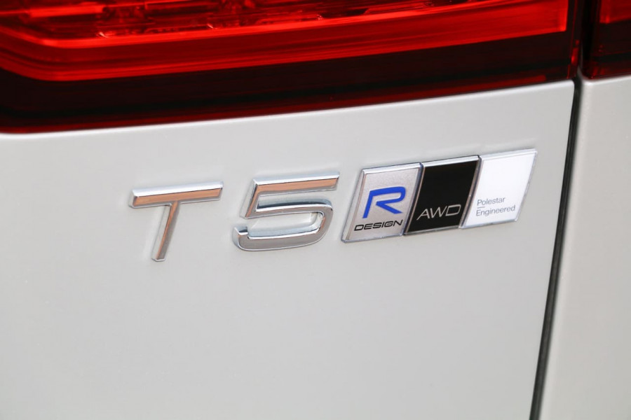2019 MY20 Volvo V60 F-Series T5 R-Design Wagon Image 11