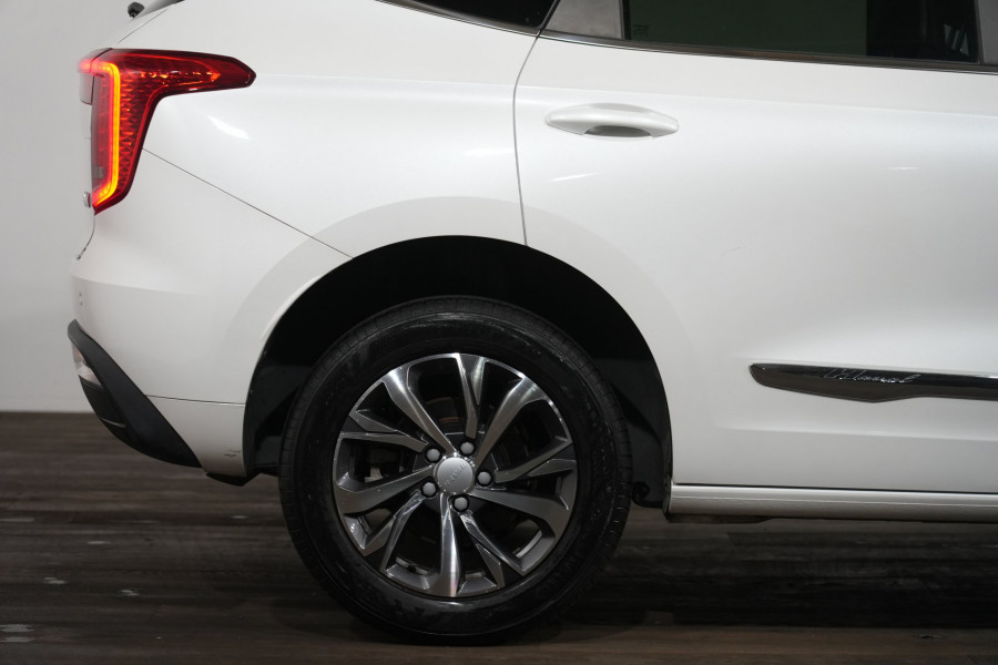 2022 GWM Haval Jolion Lux SUV Image 6
