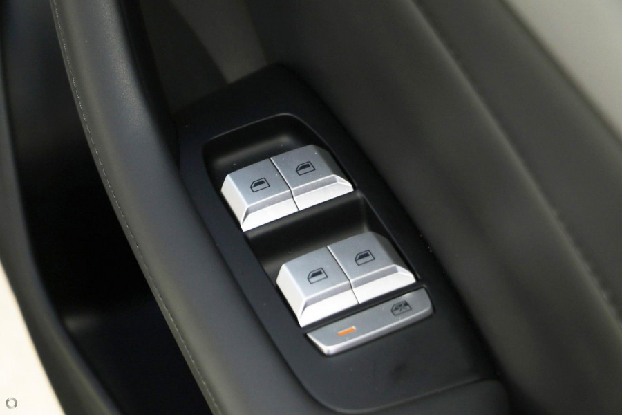 2025 MG MGS5 EV ZS3EM Essence 62 SUV Image 15