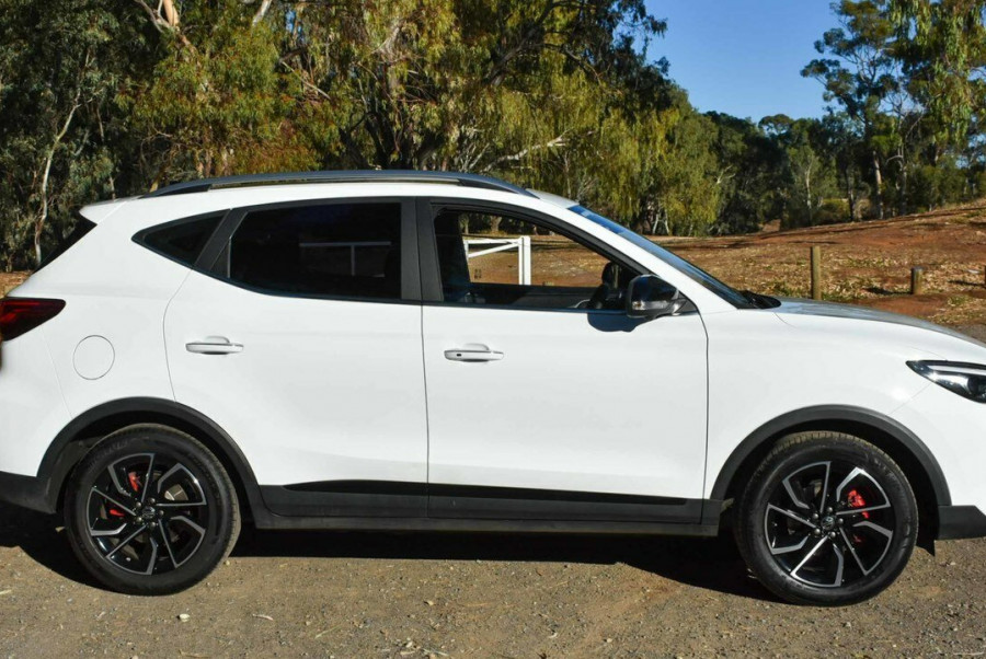 2023 MG ZST S13 Essence SUV Image 15