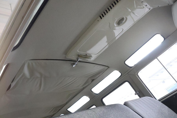 1966 Volkswagen Transporter Type 1 Microbus Bus image 17