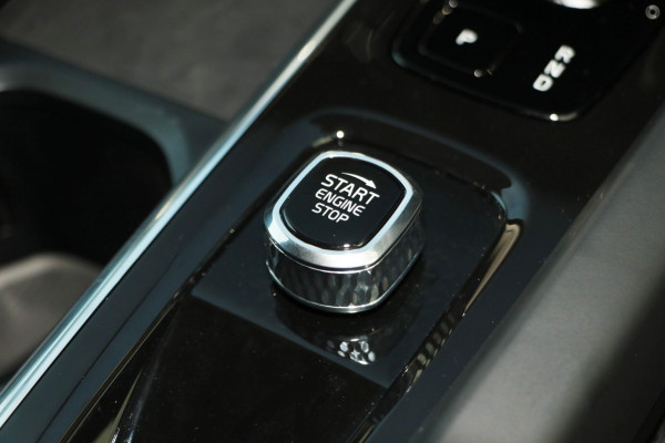 2025 Volvo XC60 UZ Plus T8 Plug-in Hybrid SUV Image 13