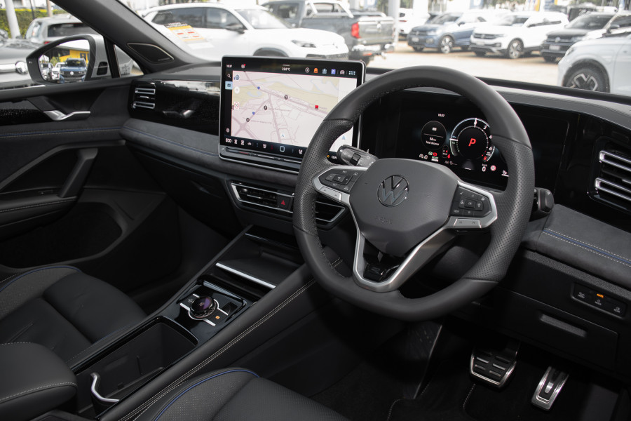 2026 Volkswagen Tiguan CT 200TSI eHybrid R-Line SUV Image 6