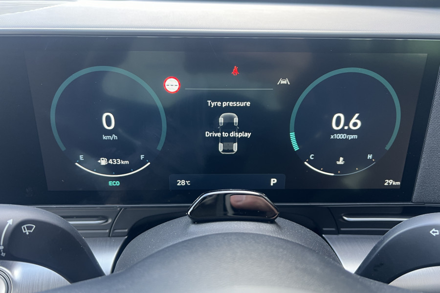 2025 Hyundai KONA SX2.V2 Hybrid Premium SUV Image 10