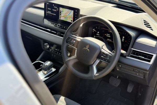 2026 Mitsubishi Outlander ZM Aspire SUV Image 10