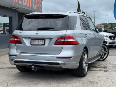 2013 Mercedes-Benz M-class W166 ML350 BlueTEC Wagon Image 2