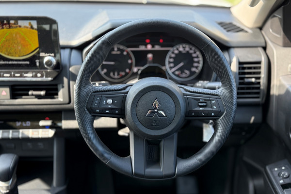 2026 Mitsubishi Triton MV GLX Ute Image 15