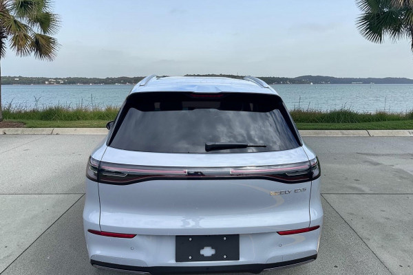 2026 Geely EX5 E245 Inspire Extended Range SUV Image 6