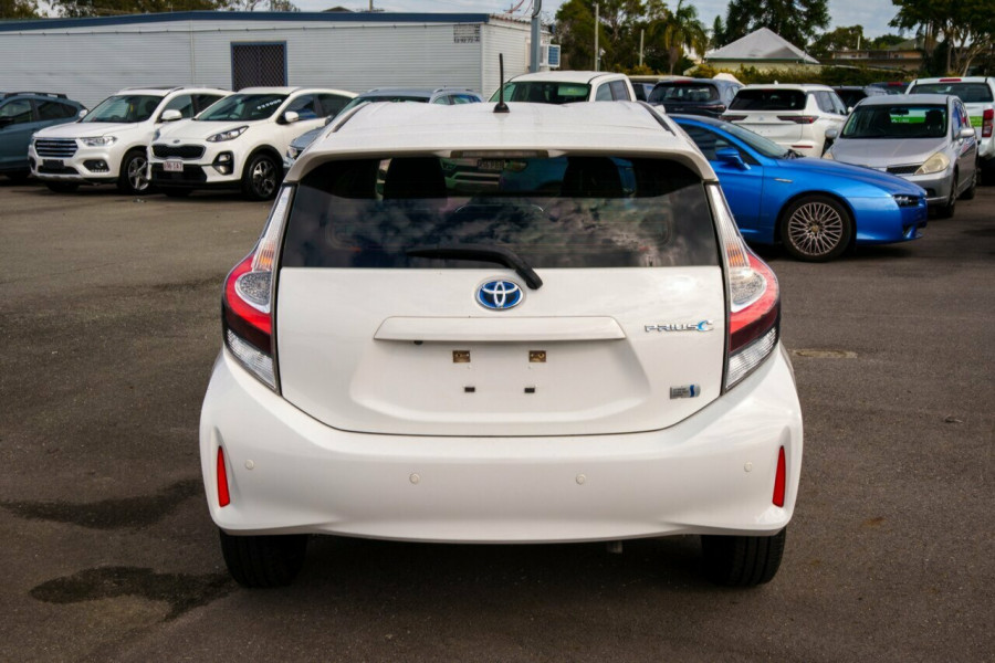 2020 Toyota Prius C NHP10R Hatch Image 3