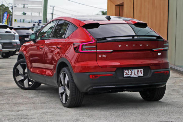 2023 Volvo C40 XK Recharge Twin SUV Image 2