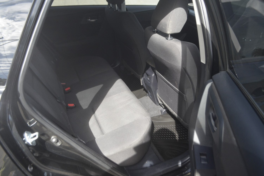 2016 Toyota Corolla ZR Hatchback Hatch Image 15