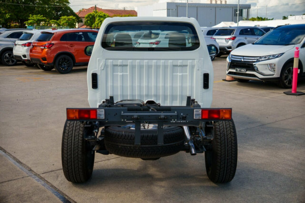 2023 Mitsubishi Triton MR GLX Cab Chassis