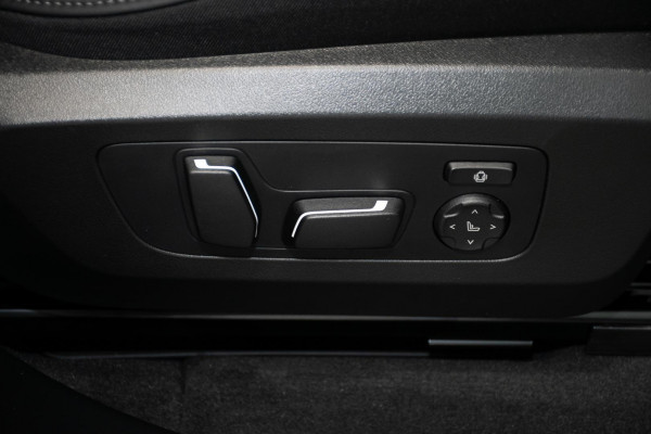 2025 BMW X3 G45 M50 xDrive SUV image 21