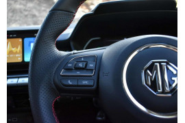 2024 MG MG5 AP32 Essence Sedan