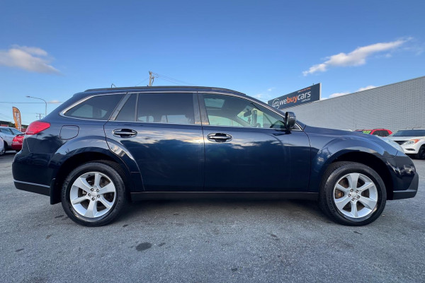 2013 Subaru Outback 4GEN 2.0D SUV Image 6