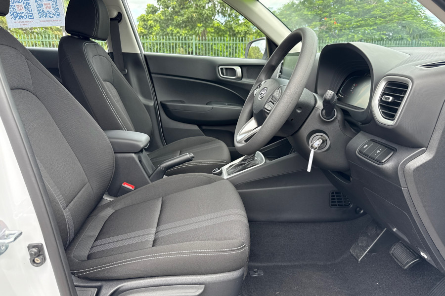 2024 Hyundai Venue QX.V5  SUV Image 14
