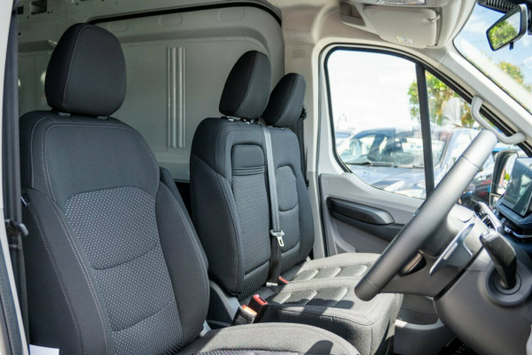 2026 MY24 LDV Deliver 9 MY24 MWB Mid Roof Van Image 20