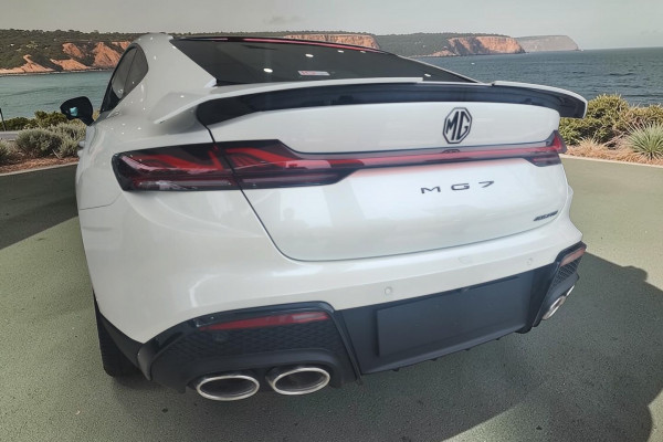 2025 MG MG7  Essence Sedan Image 3