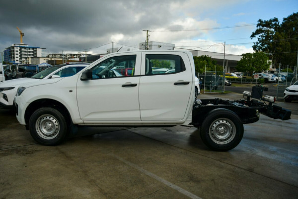 2026 MY25.5 Isuzu D-MAX RG SX Cab Chassis Image 4