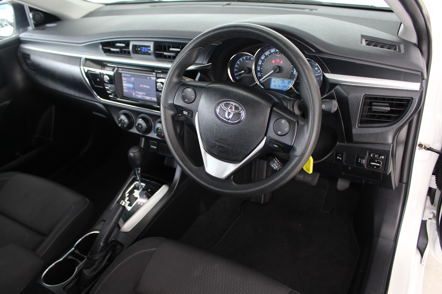 2016 Toyota Corolla ZRE172R ASCENT Sedan Image 7