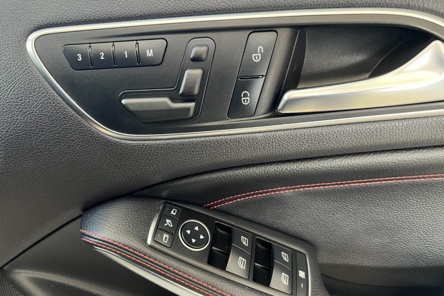 2013 Mercedes-Benz A-Class W176 A250 Hatch Image 11