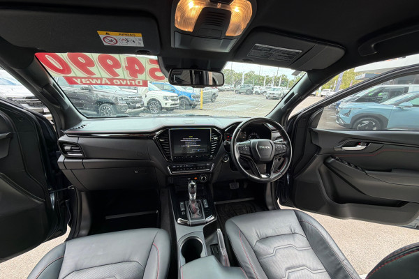 2023 Isuzu D-MAX RG X-TERRAIN Ute Image 14