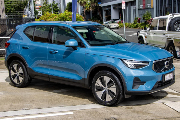2024 MY25 Volvo XC40 XZ Plus B4 SUV Image 2