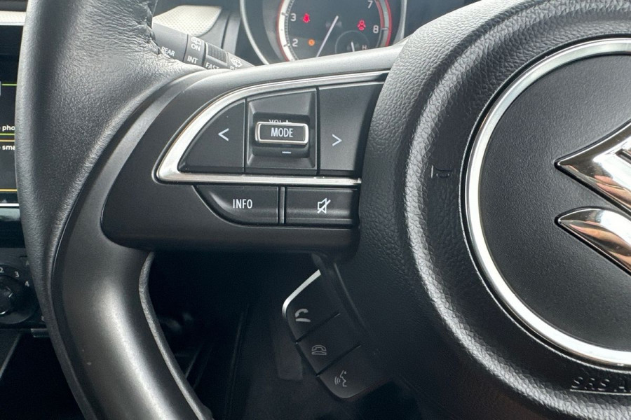 2024 Suzuki Swift AZ Series II GL Hatch Image 13