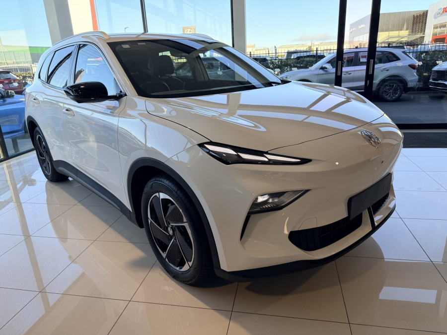2026 MG MGS5 EV Essence 49 SUV Image 1