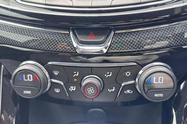 2015 Holden Ute VF SV6 Ute Image 24