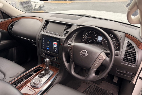 2024 Nissan Patrol Y62 Ti SUV Image 8