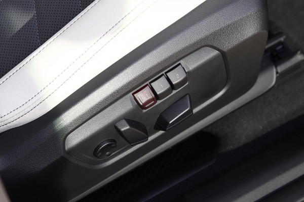 2025 BMW X1 U11 sDrive18i SUV image 12
