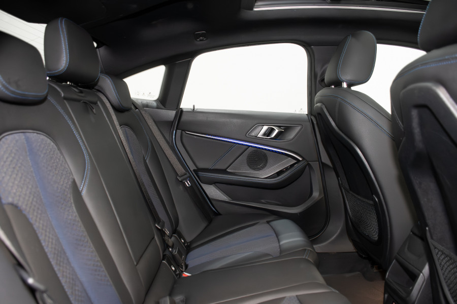 2021 BMW 2 Series 18i M Sport Gran Coupe Coupe Image 3