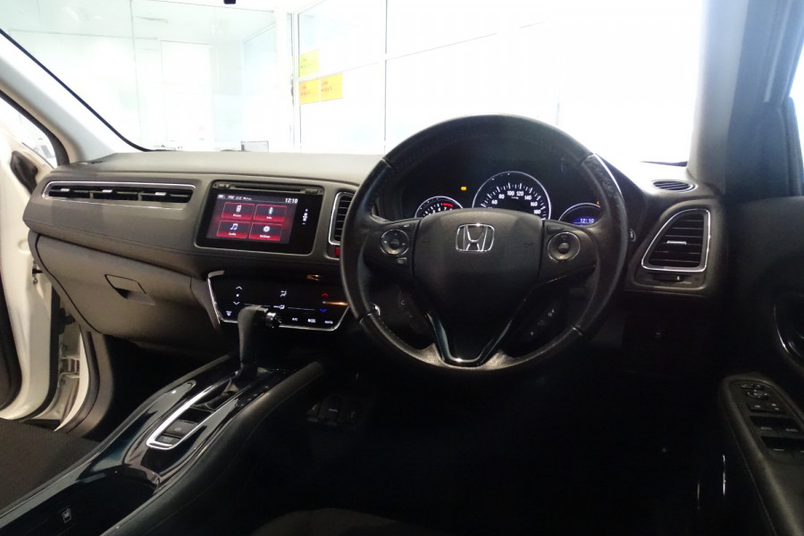 2015 Honda HR-V  VTi-S SUV Image 12