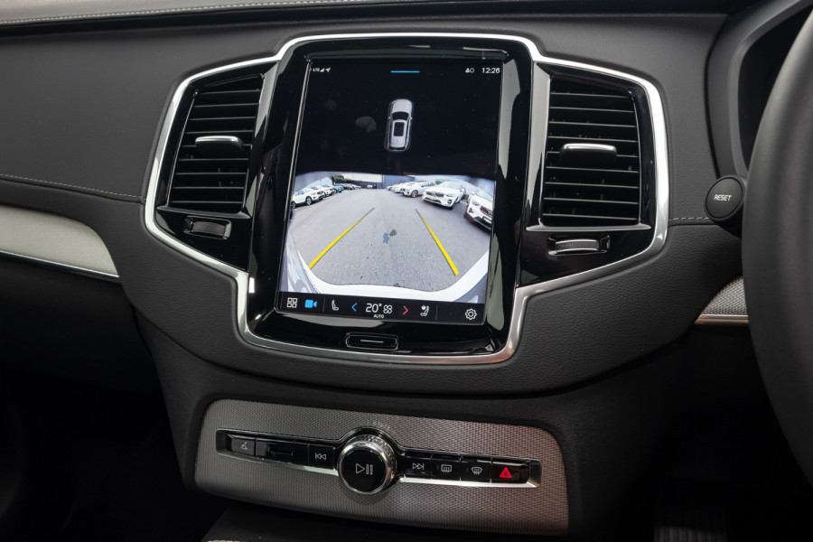 2024 Volvo XC90 L Series Recharge Ultimate T8 Plug-In Hybrid SUV Image 13