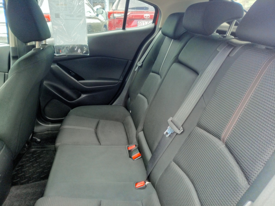 2017 Mazda 3 BN5478 Maxx Hatch Image 24